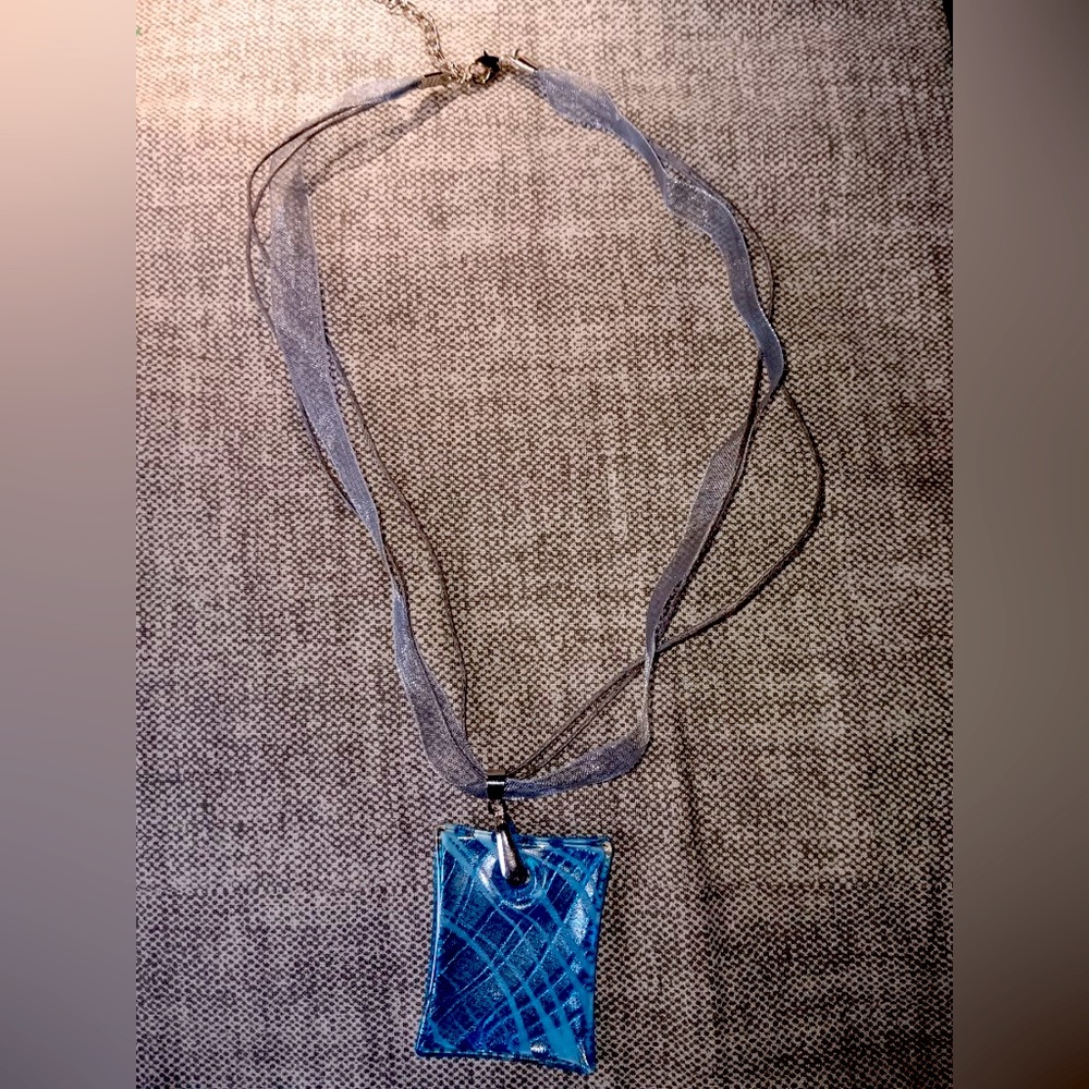 Blue glass murrano pendant necklace